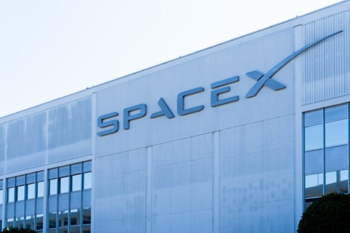 SpaceX - Imagem: iStock